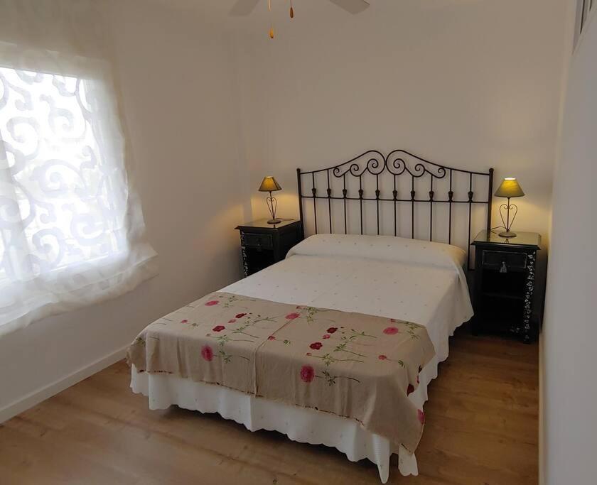 Precioso Apartamento Frente A La Playa Torre Del Mar Exteriör bild
